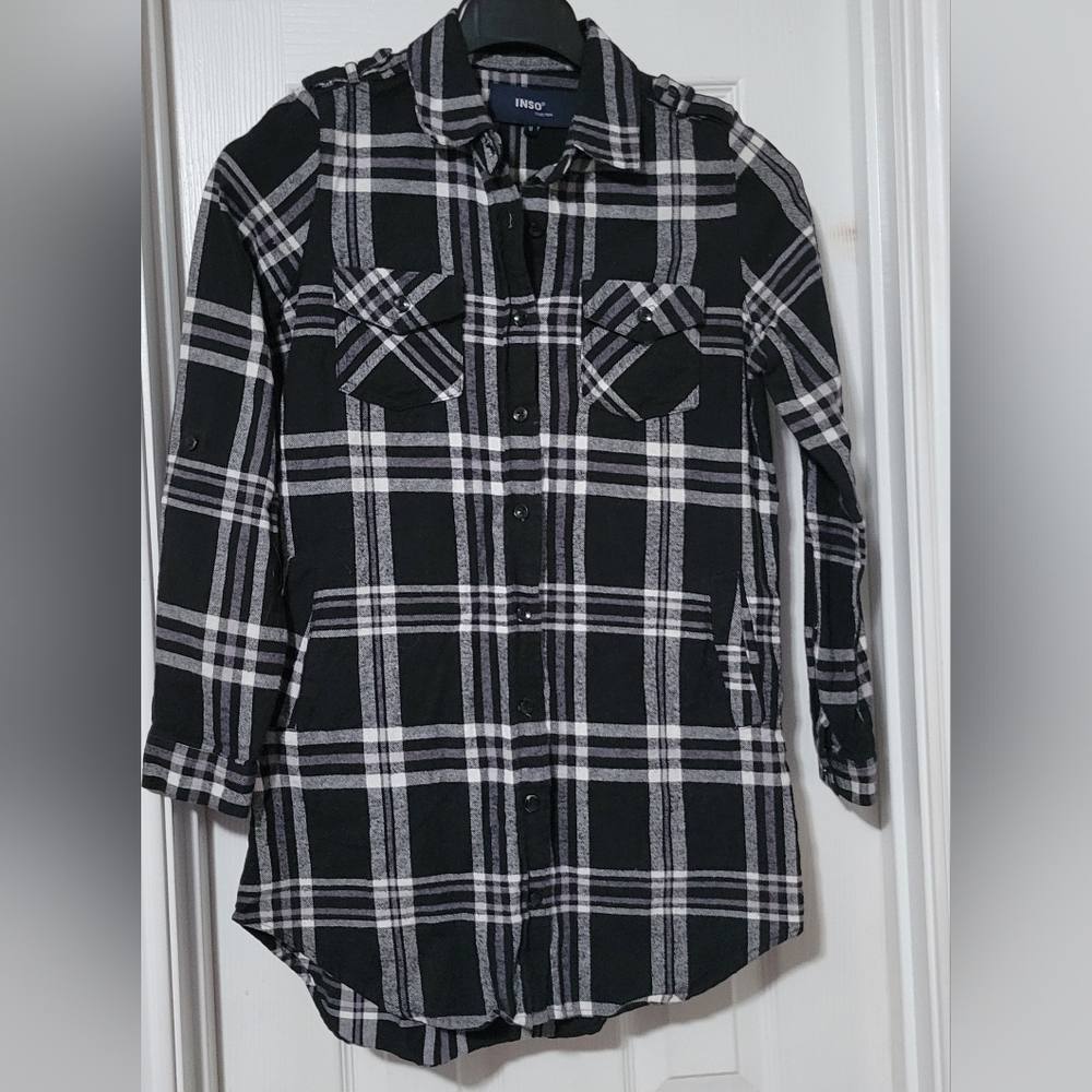 Inso Collection - Plaid Flannel Button-Down Shirt – Classic & Versatile